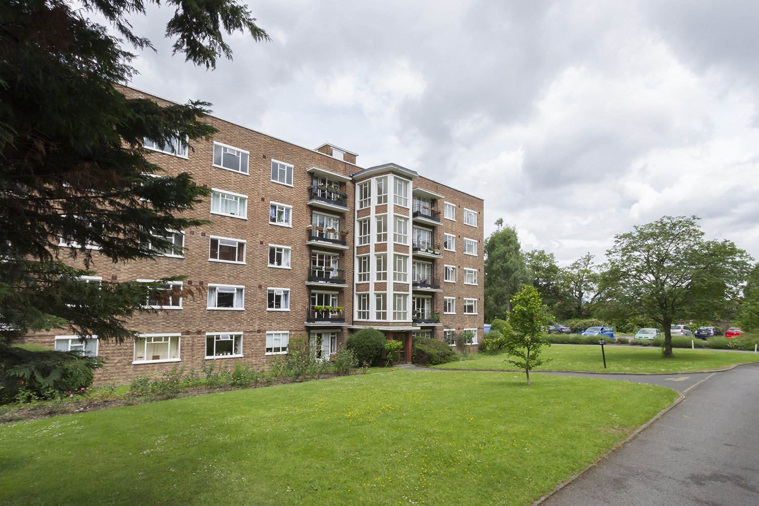 Champion Hill, London, SE5 No Flies